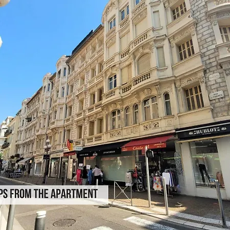 Nestor&jeeves - Golden Square - Near Promenade Des Apartmán *
